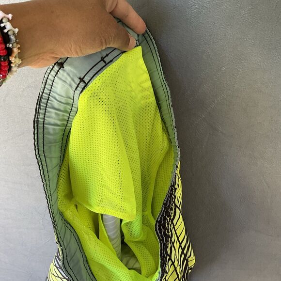 Y2K Nike Board Shorts Trunks Men's Medium Vintage Swoosh Logo Neon Green Black - Picture 9 of 12